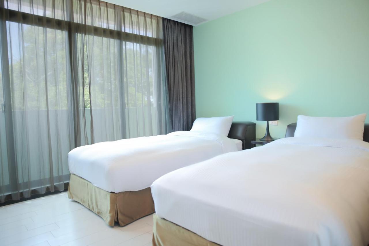 823 Tourist Hotel Jinhu Extérieur photo