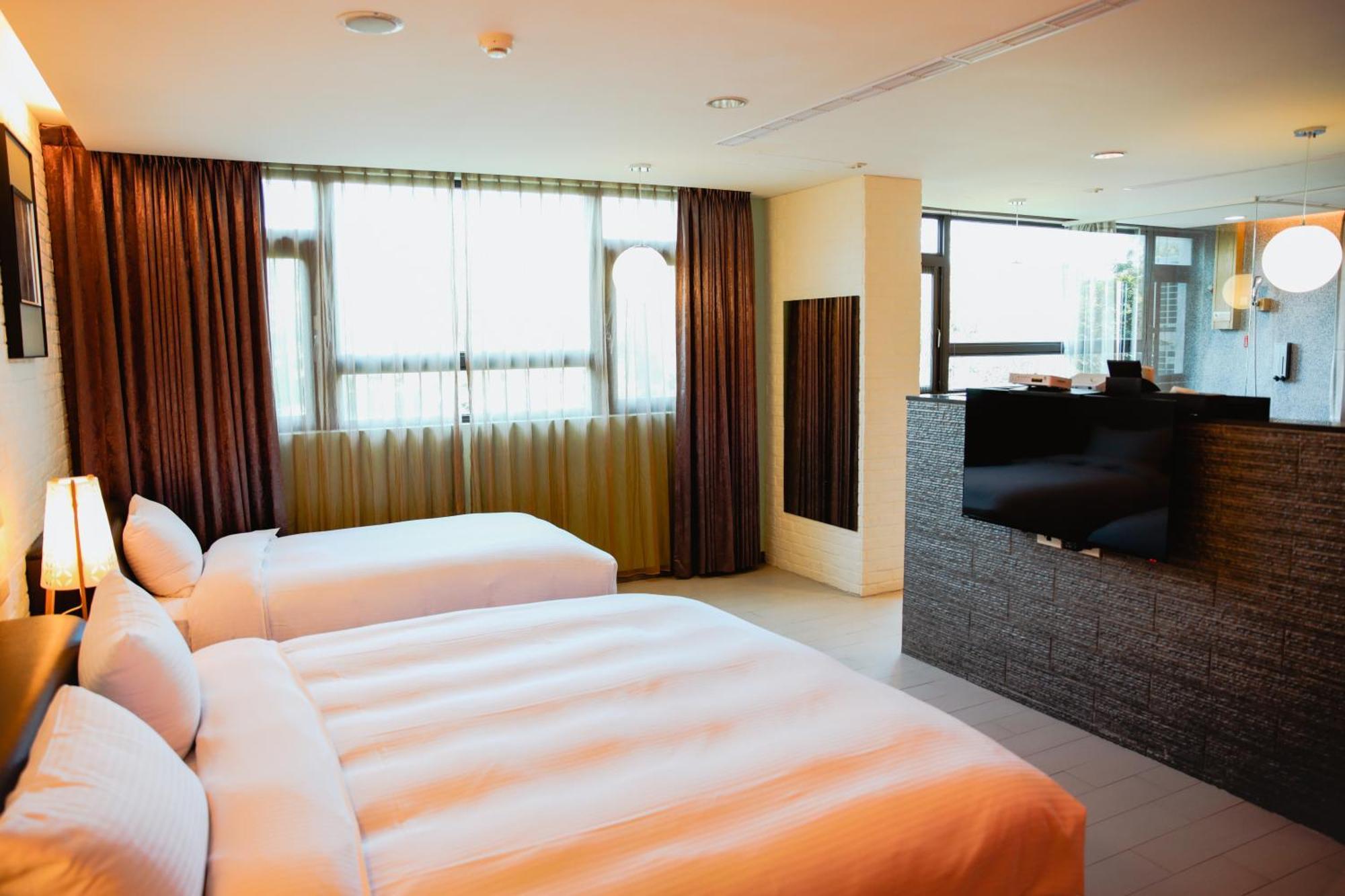 823 Tourist Hotel Jinhu Extérieur photo