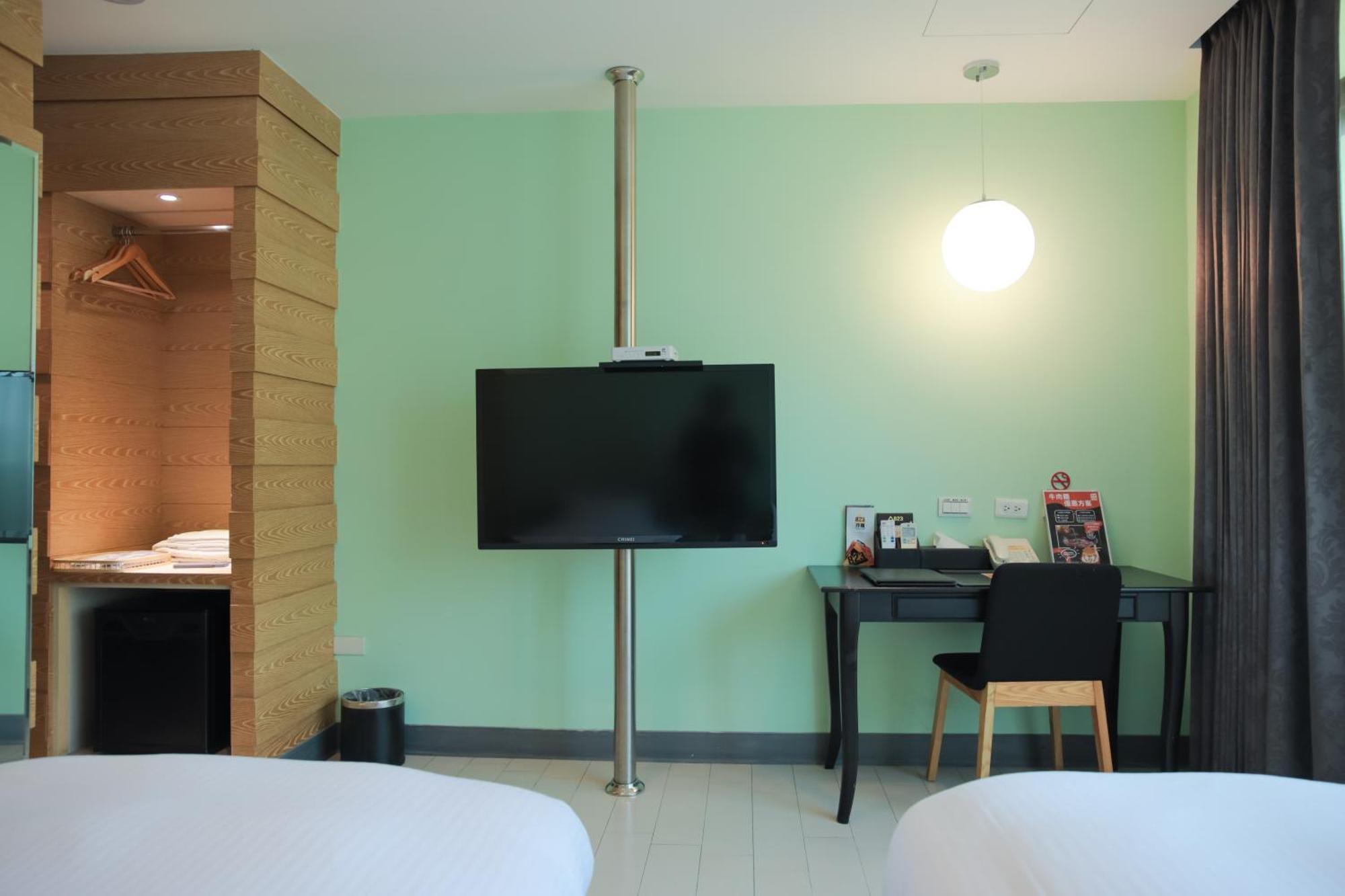 823 Tourist Hotel Jinhu Extérieur photo